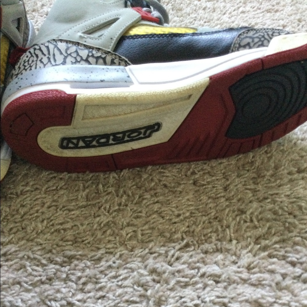 ๐ฅ๐ฅHOST PIC๐ฅ๐ฅJordan Sneakers - Picture 10 of 16